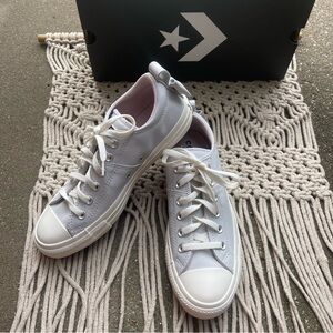 New Coverse All-Star Leather Sneakers Womens Size 8.5